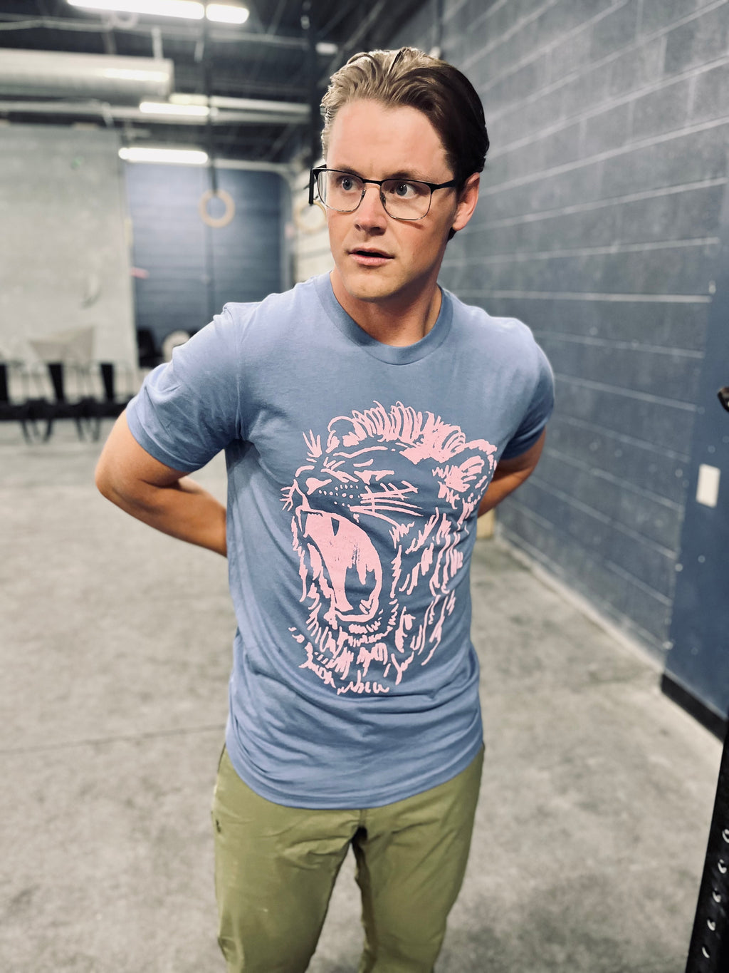 Delion lion's head tee